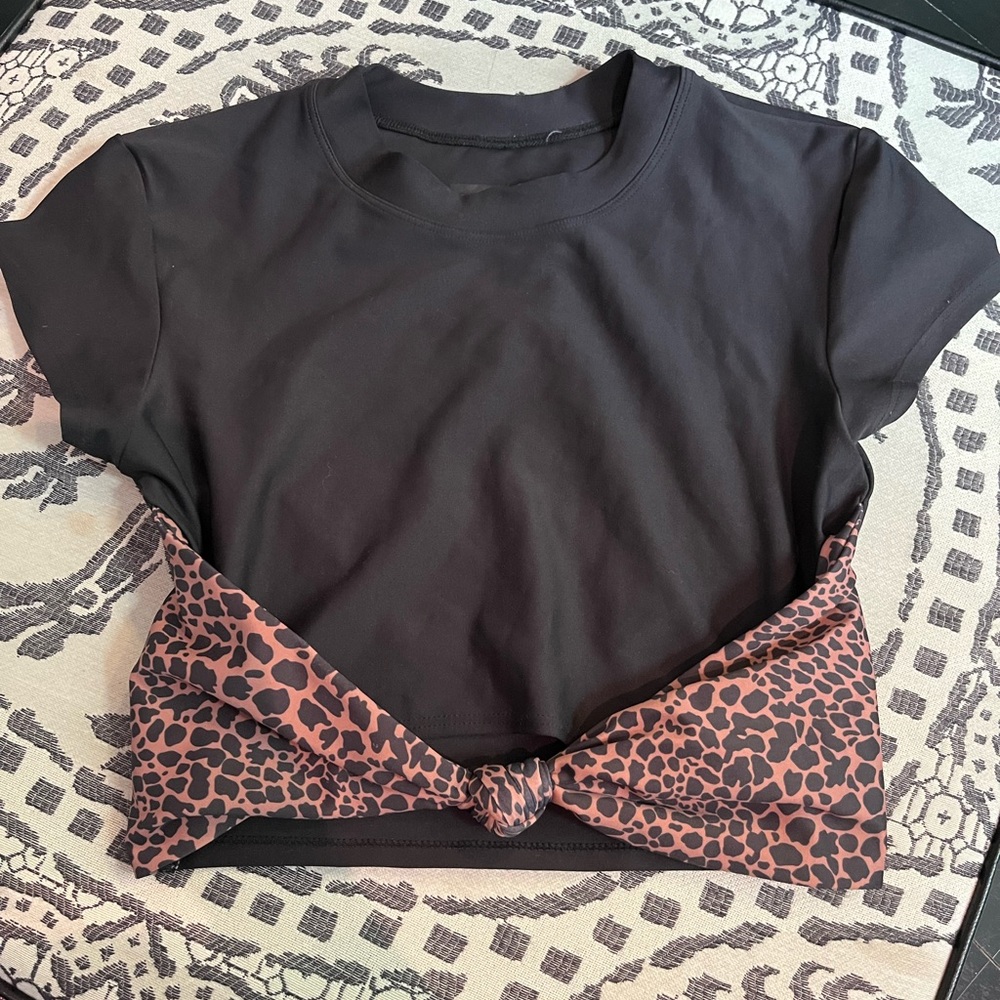 🌸 Beach Riot Sport | Size Medium 🌸